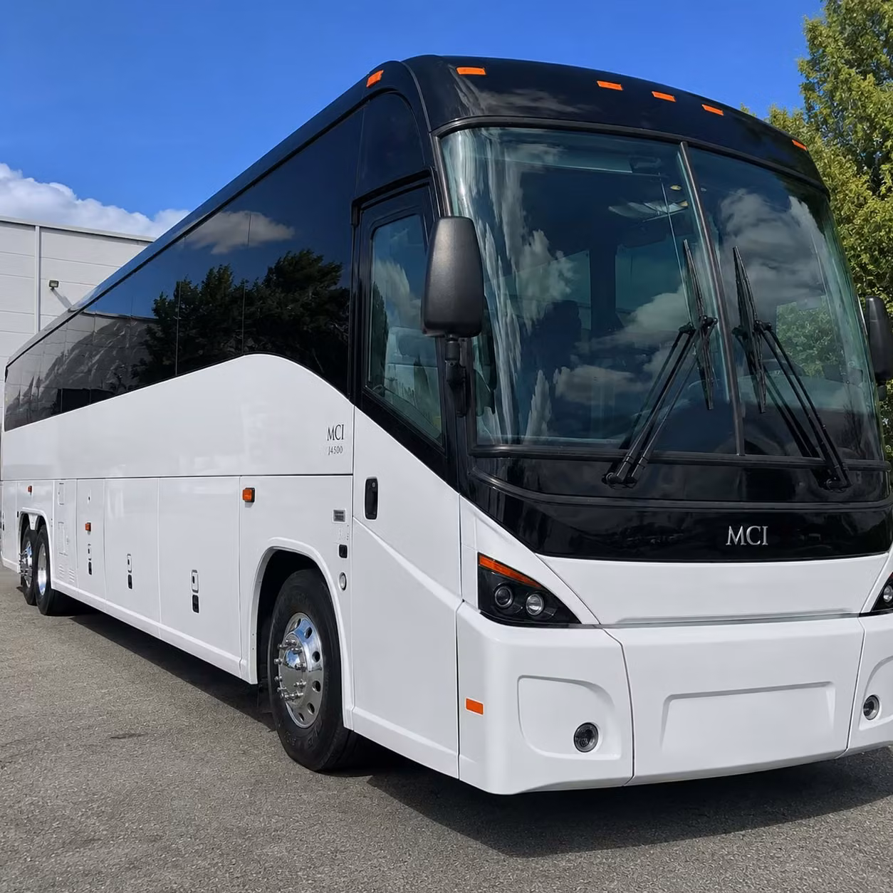 charter bus airport transportation for sports teams traveling through wichita